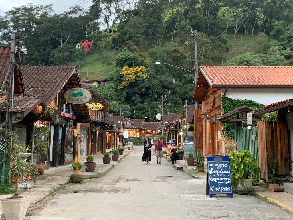 rua-do-meio-vila-maringa