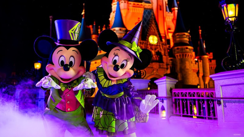 unnamed (1) O Halloween no Magic Kingdom é celebrado com atrações especiais e diversão noturna
