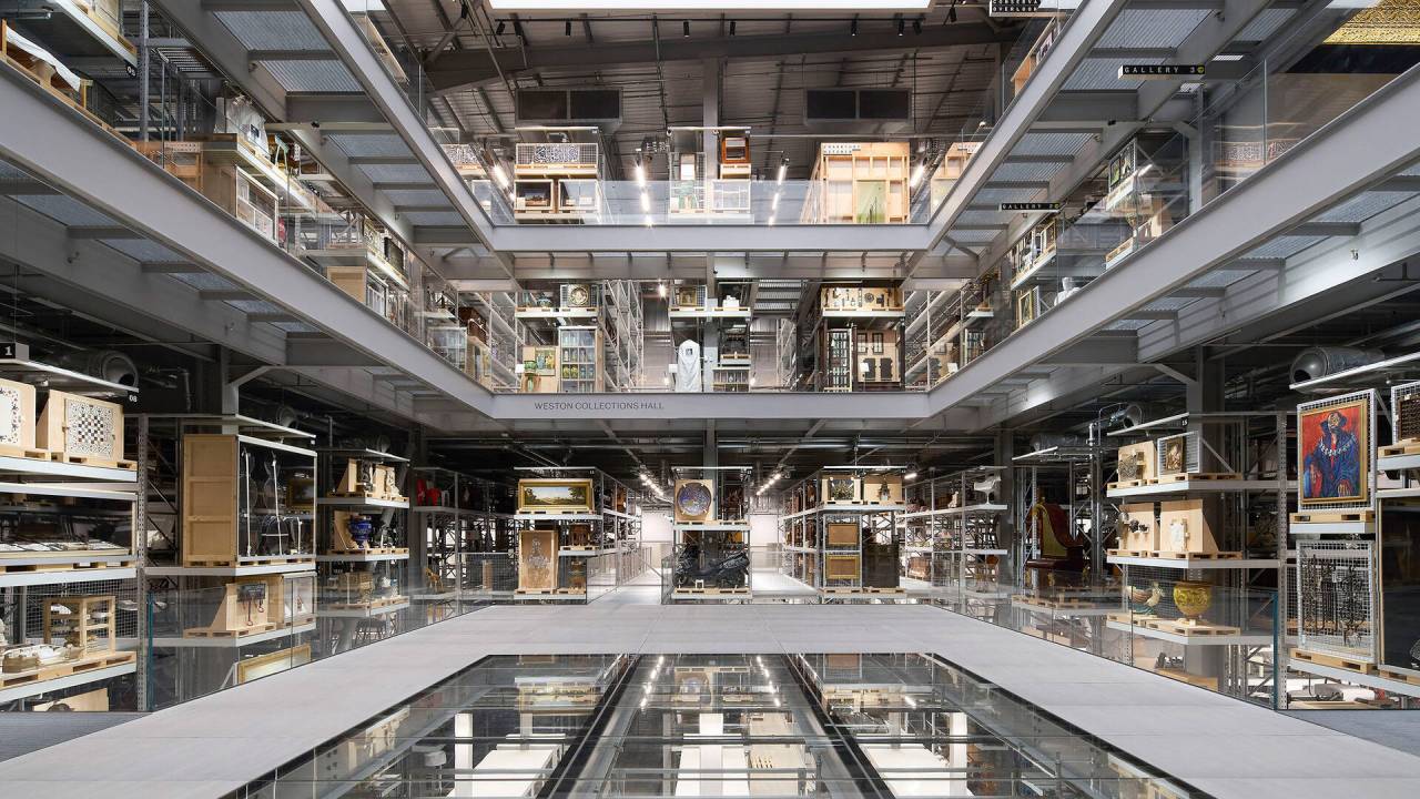 VandA-Storehouse