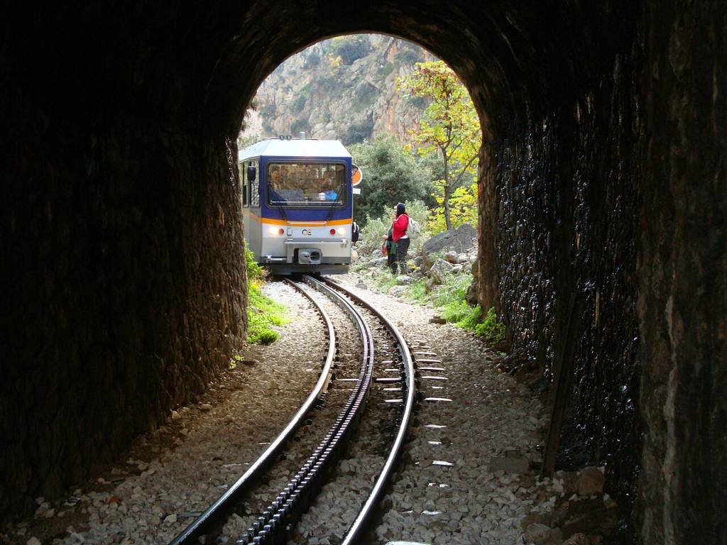 odontotos-railway-grecia odontotos-railway-grecia