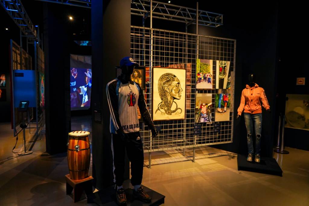 São Paulo: Museu da Língua Portuguesa recebe exposição sobre o funk