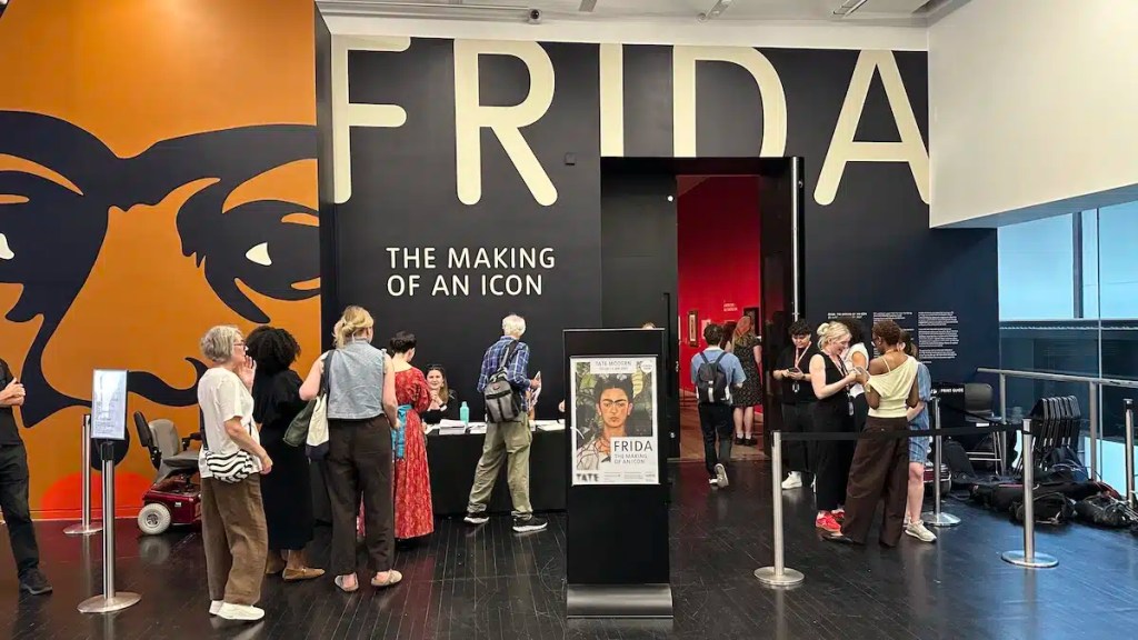 Tate Modern realiza retrospectiva da obra de Frida Kahlo